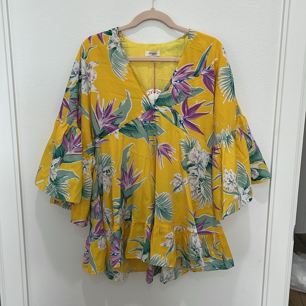 Tropical Print Bell Sleeve V-Neck Hi Lo Blouse - Picture 6 of 10